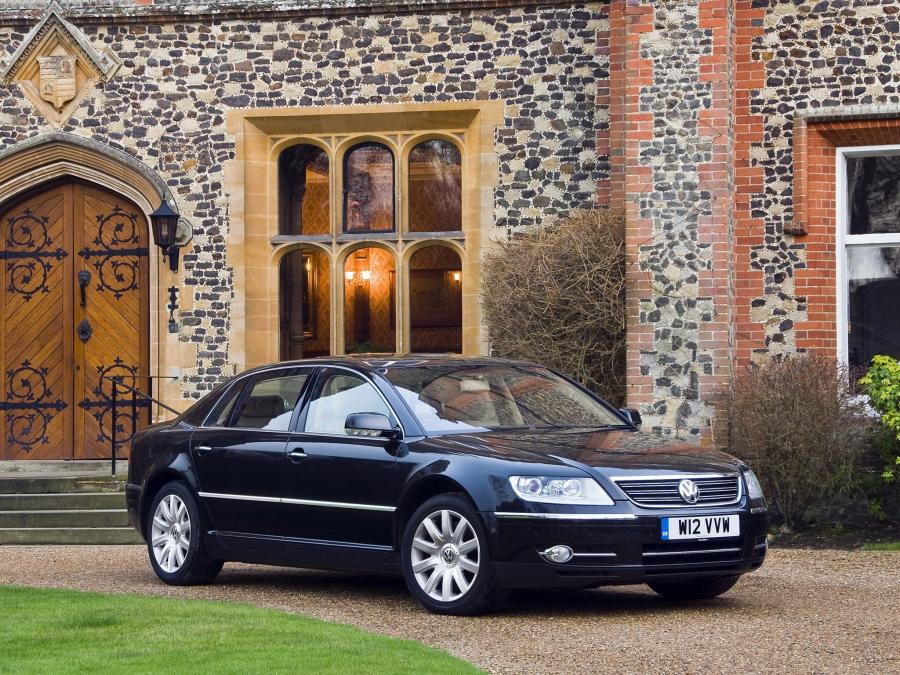 Volkswagen Phaeton W12 2007 года  (UK) (фото 3 из 16)